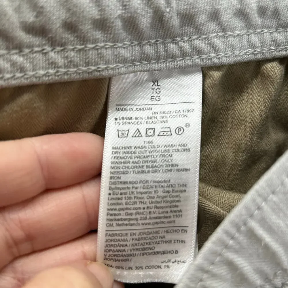 Banana Republic men’s linen